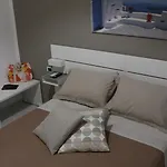 Cavour Holidays Apartment *