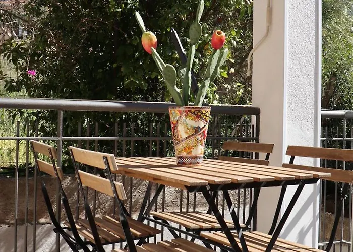 Cavour Holidays Appartement Cefalù